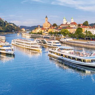 Schiffsflotte Donauschifffahrt Wurm & Noé in Passau